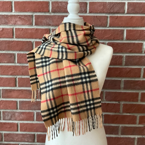 •Burberry London Classic Nova Check Plaid Wool Cashmere Fringed Scarf 56”x12” - Picture 3 of 7